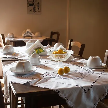 Le Quattro Stagioni And Bed & Breakfast Monzambano